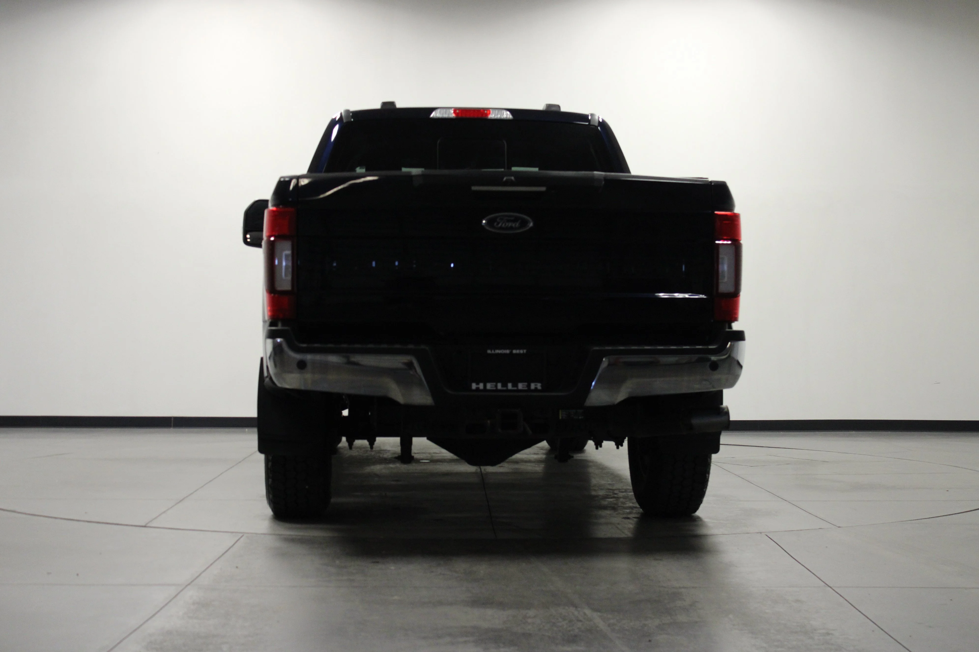 Used 2021 Antimatter Blue Metallic Ford LARIAT image 5