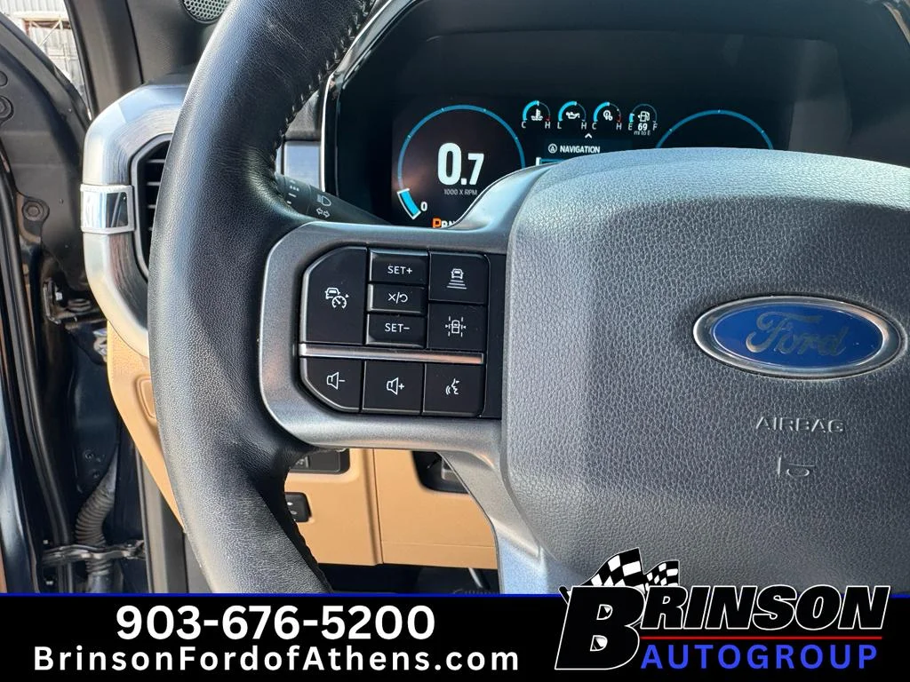 Used 2021 Antimatter Blue Metallic Ford LARIAT image 18
