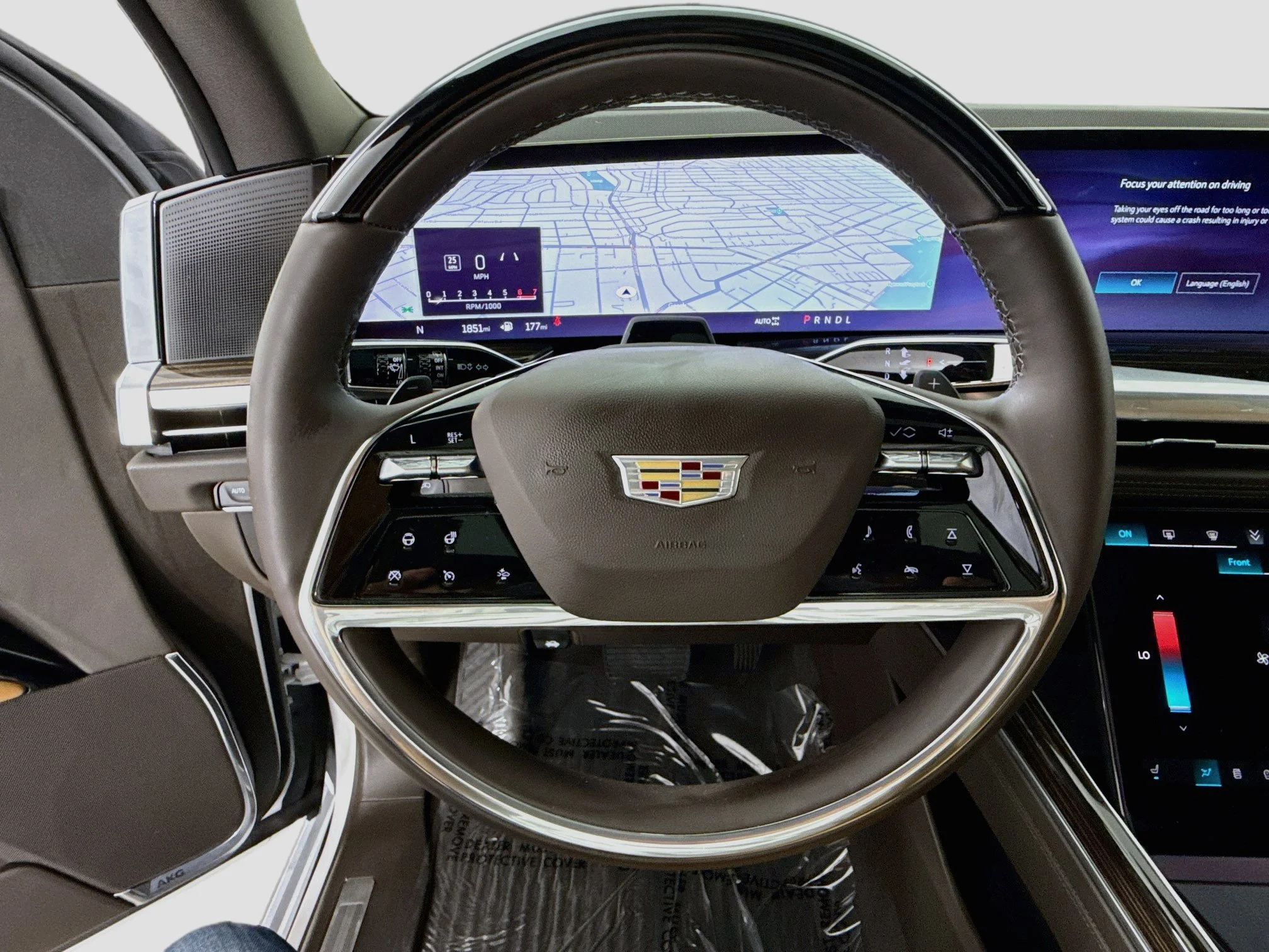 Used 2025 Crystal White Tricoat Cadillac Premium Luxury image 13