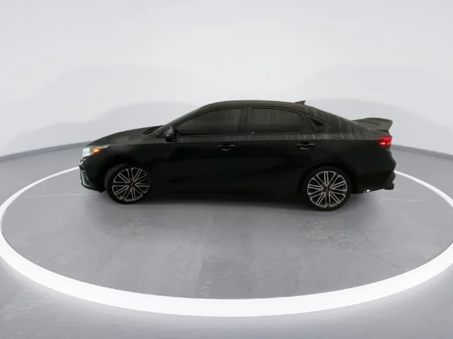 Used 2022 Black Kia GT image 3