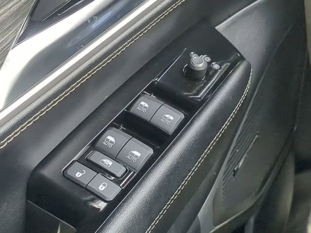 Certified Used 2022 Gray Jeep Series II image 32