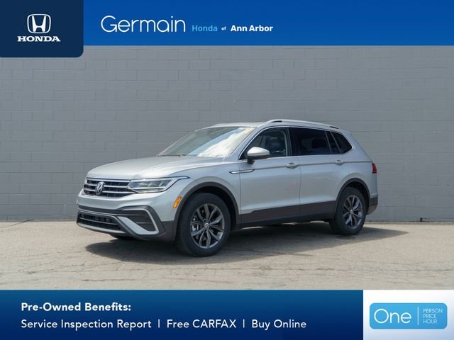 Used 2023 Silver Metallic Volkswagen 2.0T SE image 1