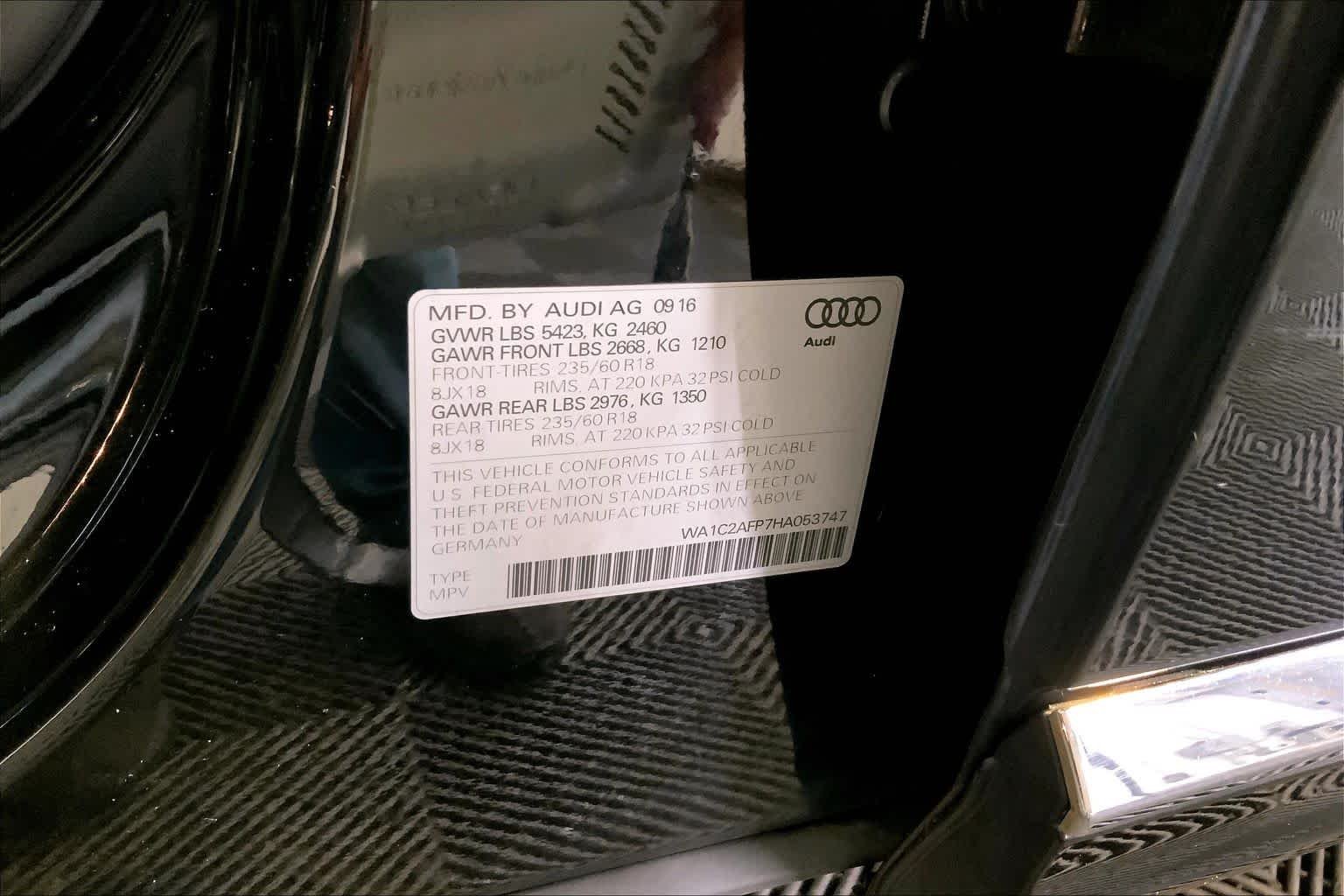 Used 2017 Brilliant Black Audi Premium image 34
