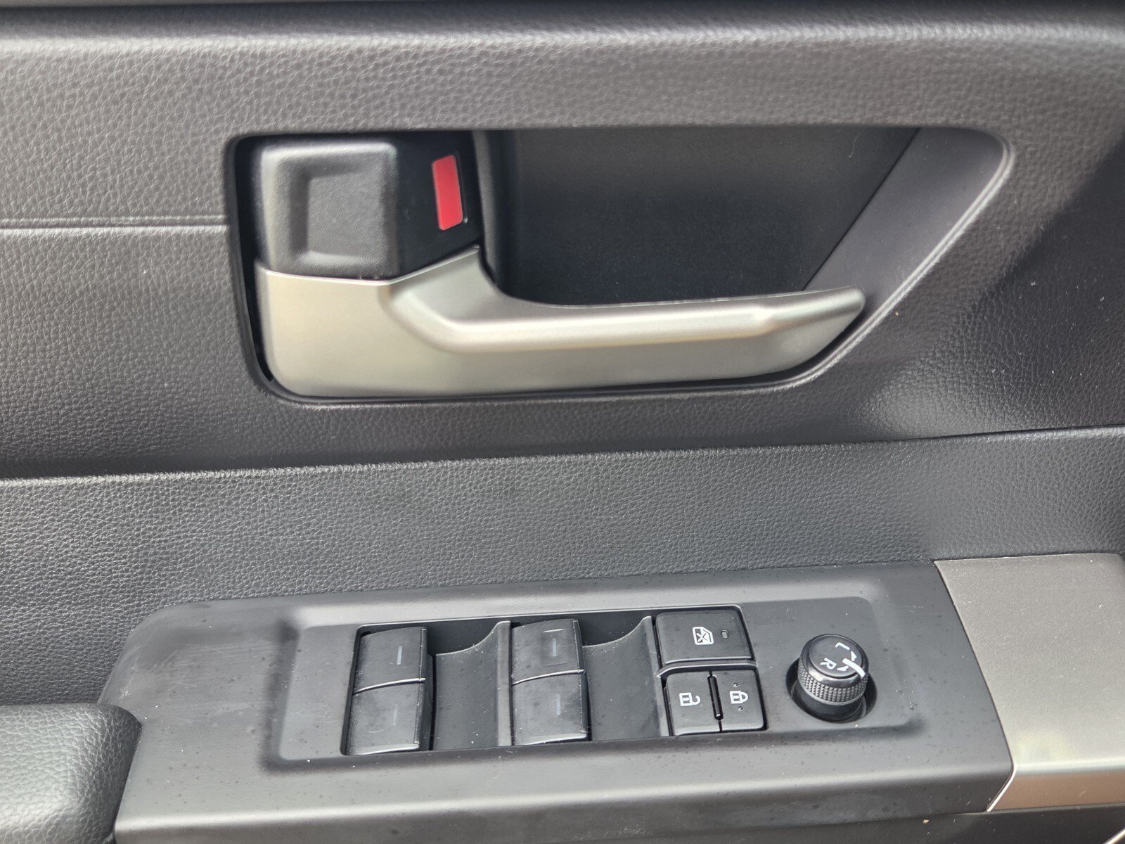 Used 2024 Lunar Toyota SR5 image 12