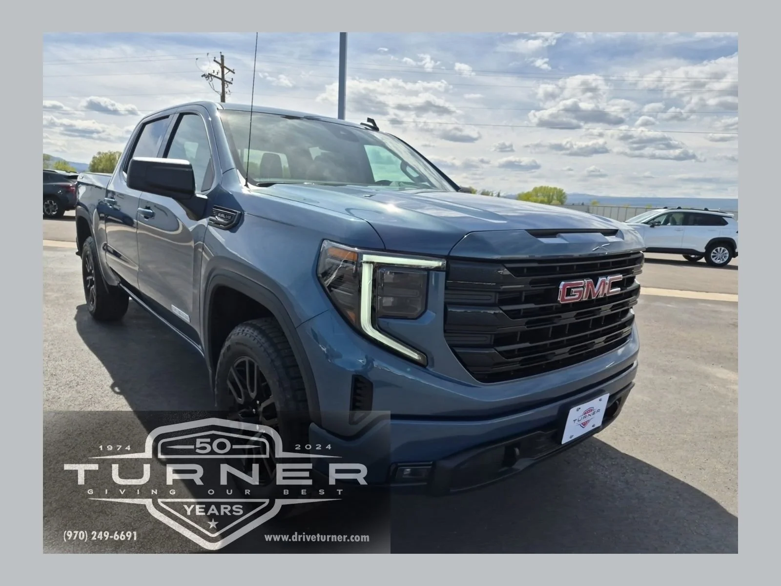 2026 GMC Sierra 4WD Crew Cab Short Box Elevation's photo