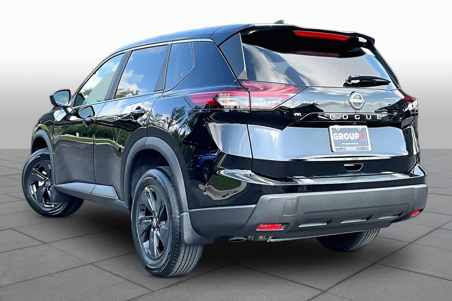New 2026 Super Black Nissan SV image 12