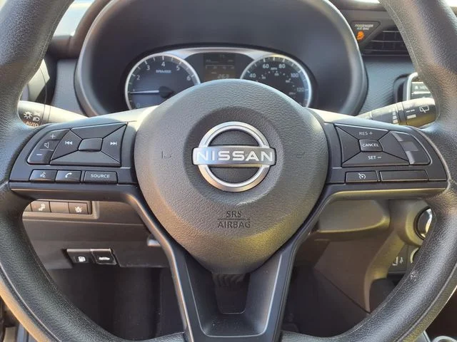Used 2025 Gray Nissan S image 9