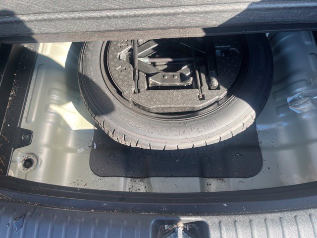 Used 2023 Gray Kia LX image 21