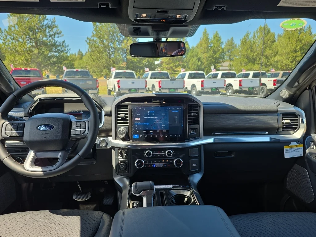 New 2026 Iconic Silver Metallic Ford Lariat® image 18