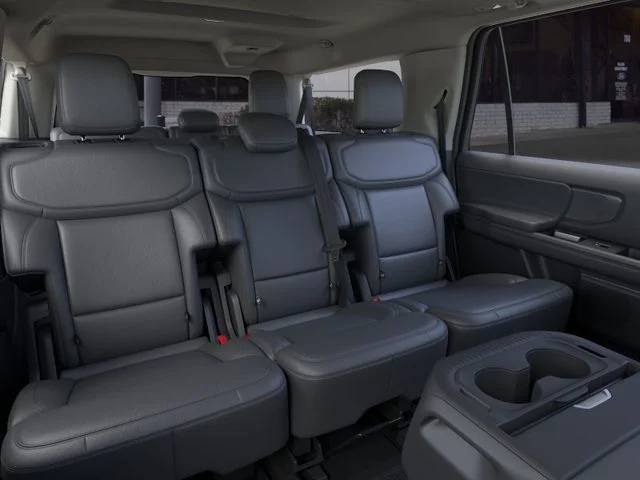 New 2026 Space Silver Metallic Ford MAX Active image 11