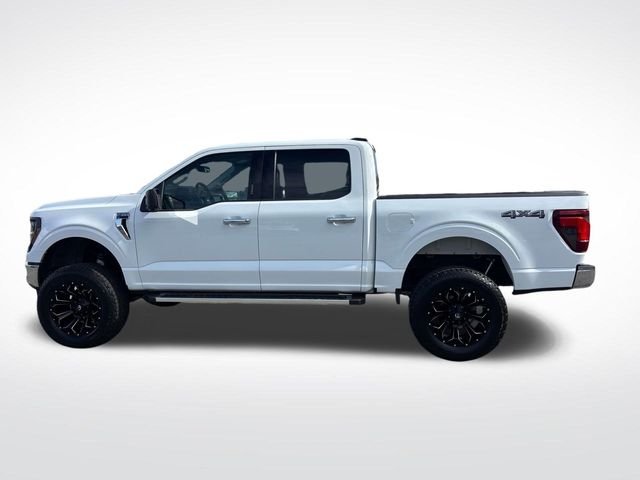 2024 Ford F-150 XLT photo 2