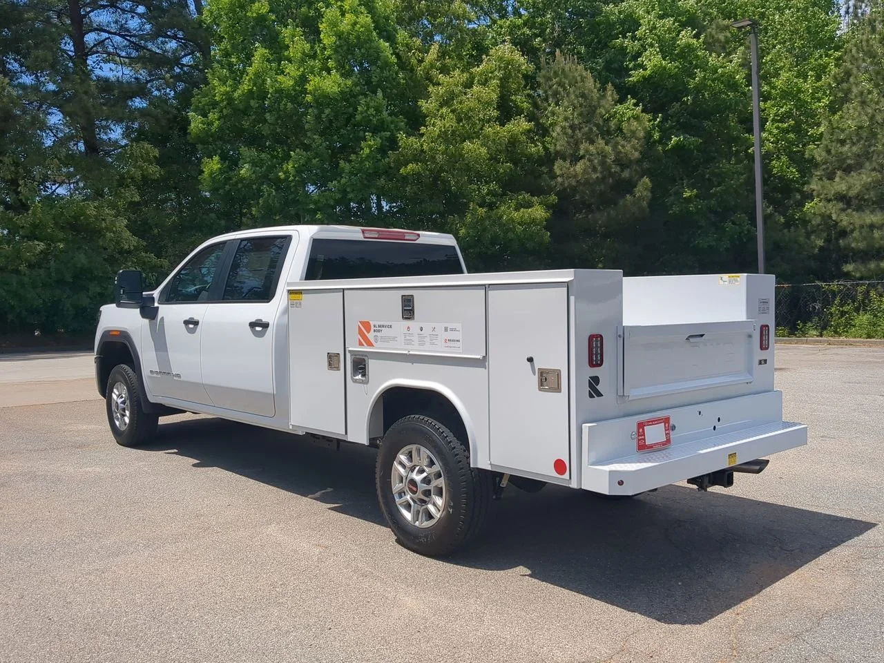New 2026 Summit White GMC Pro image 6