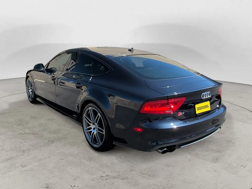 Used 2014 Blue Audi 4.0T Prestige image 3