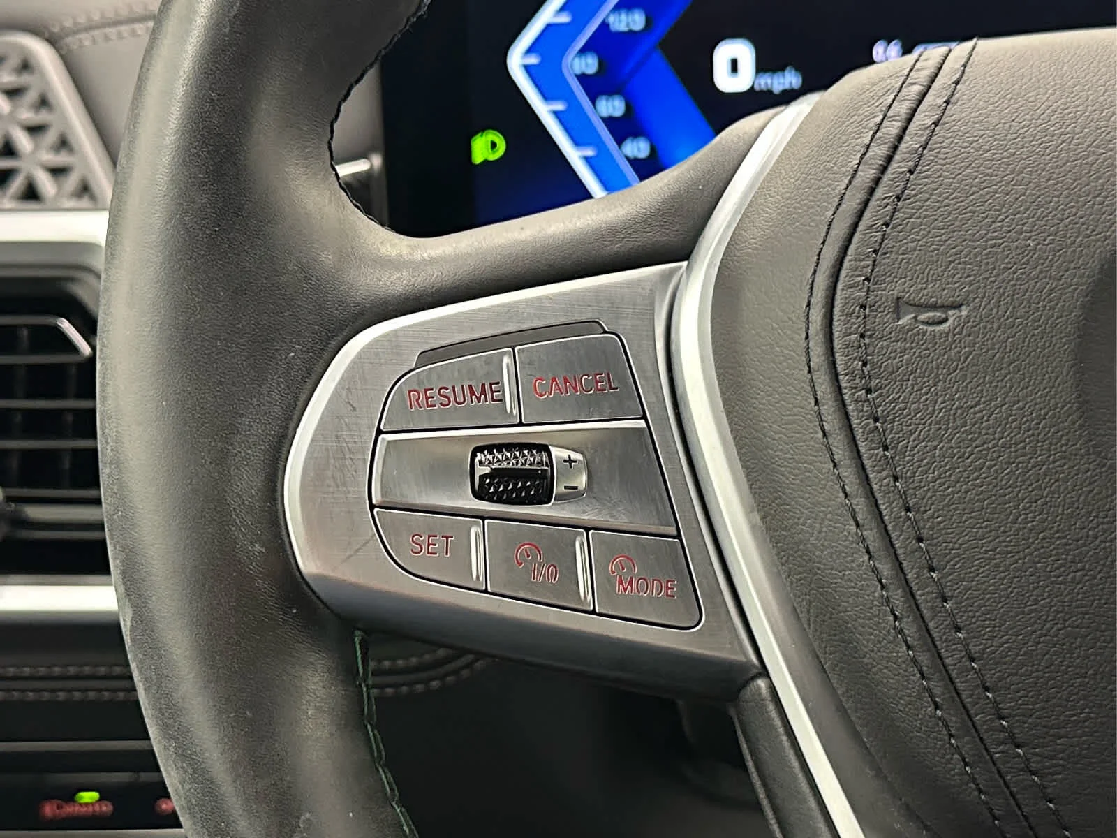 Used 2025 Skyscraper Grey Metallic BMW ALPINA XB7 image 27