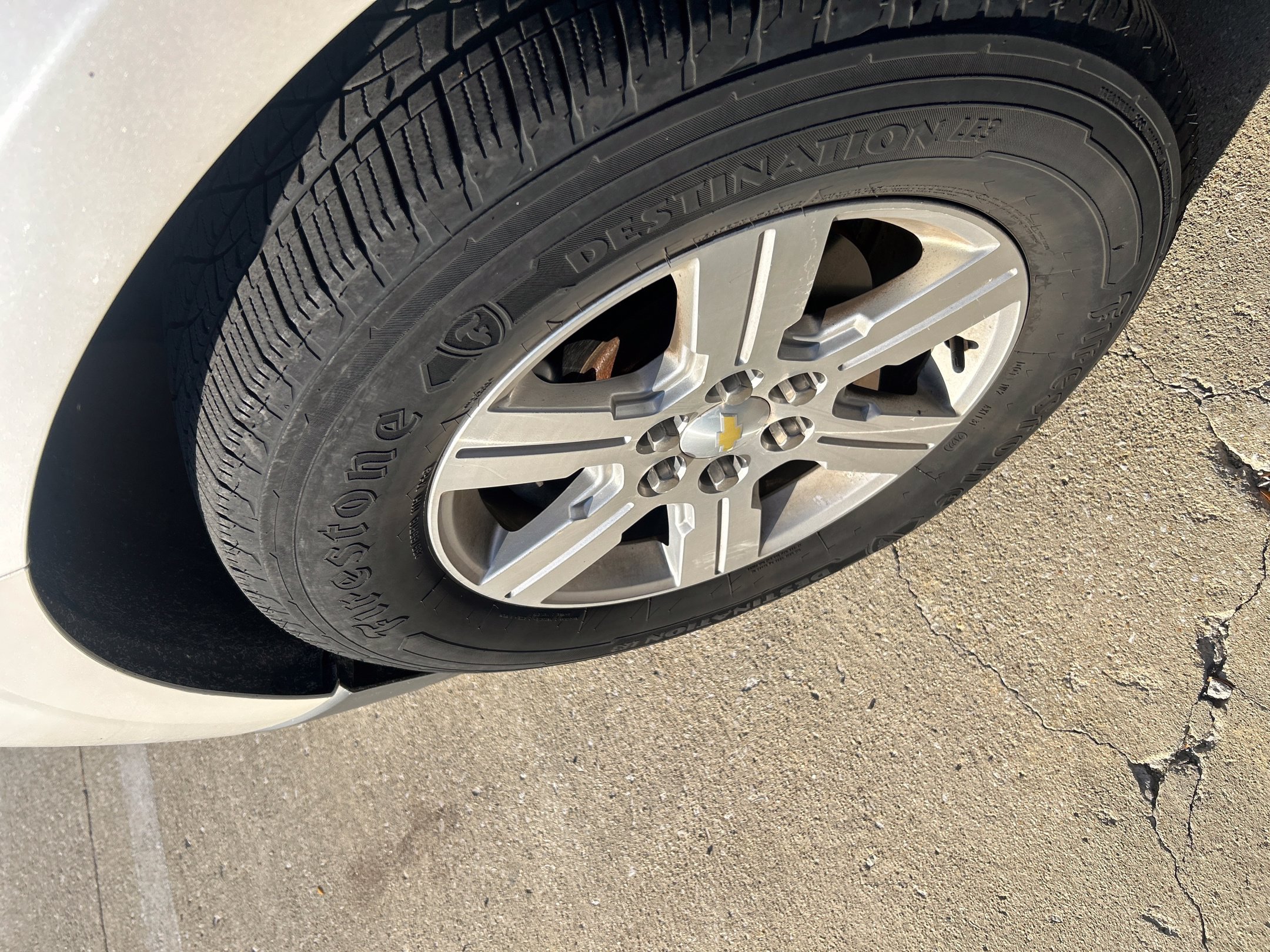 Used 2012 Chevrolet Traverse 2LT with VIN 1GNKRJED7CJ320888 for sale in Naperville, IL