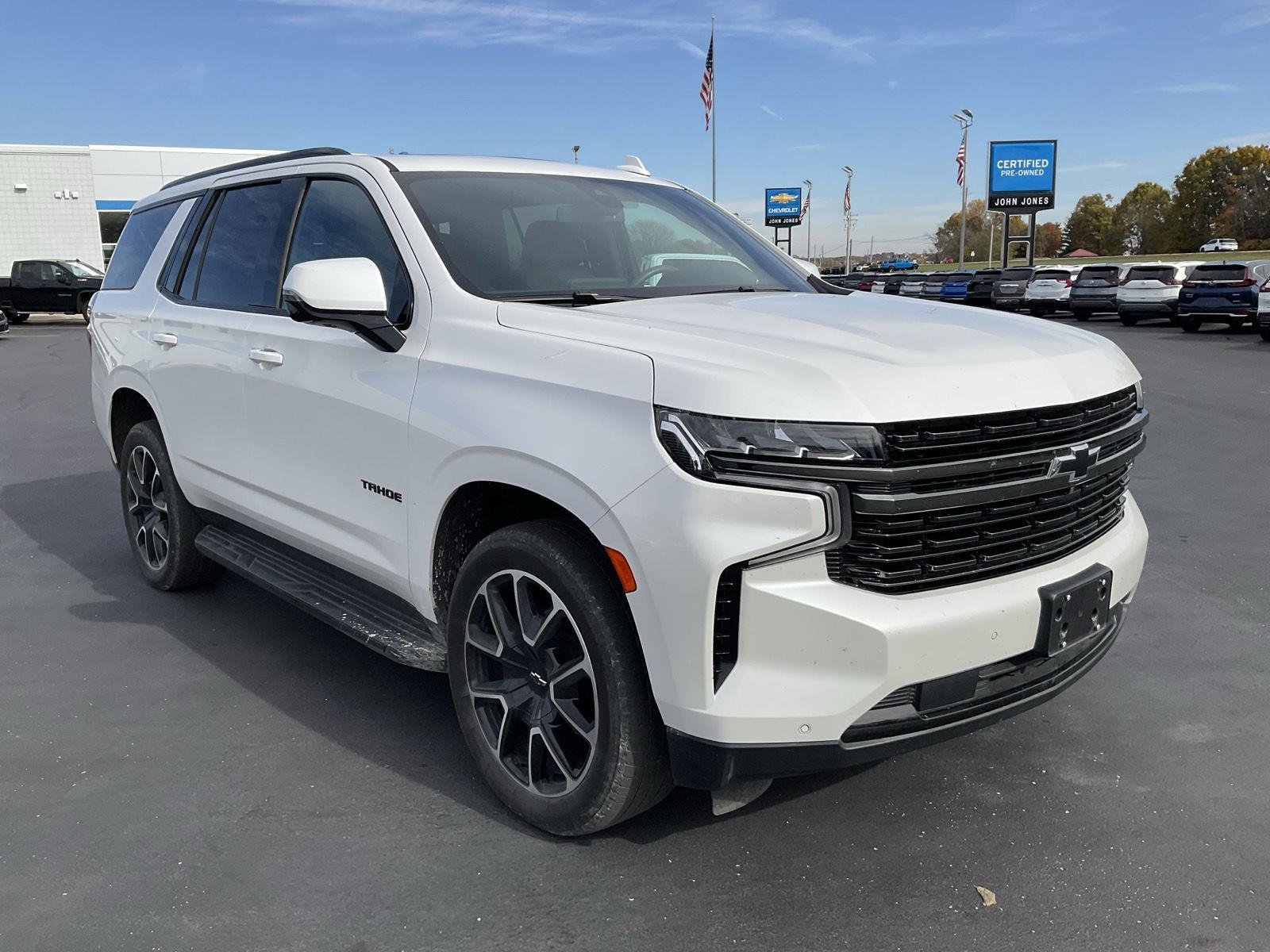 2022 Chevrolet Tahoe RST photo 2