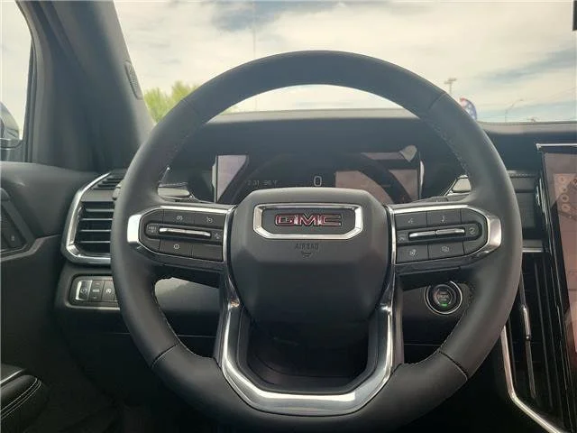 New 2026 Glacier White Tricoat GMC Elevation image 17