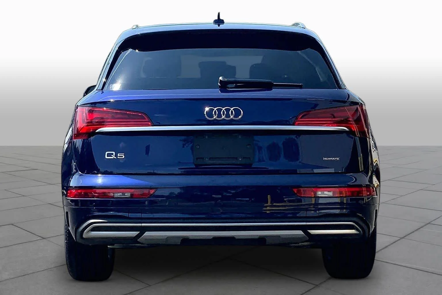 Used 2021 Navarra Blue Metallic Audi Premium image 5