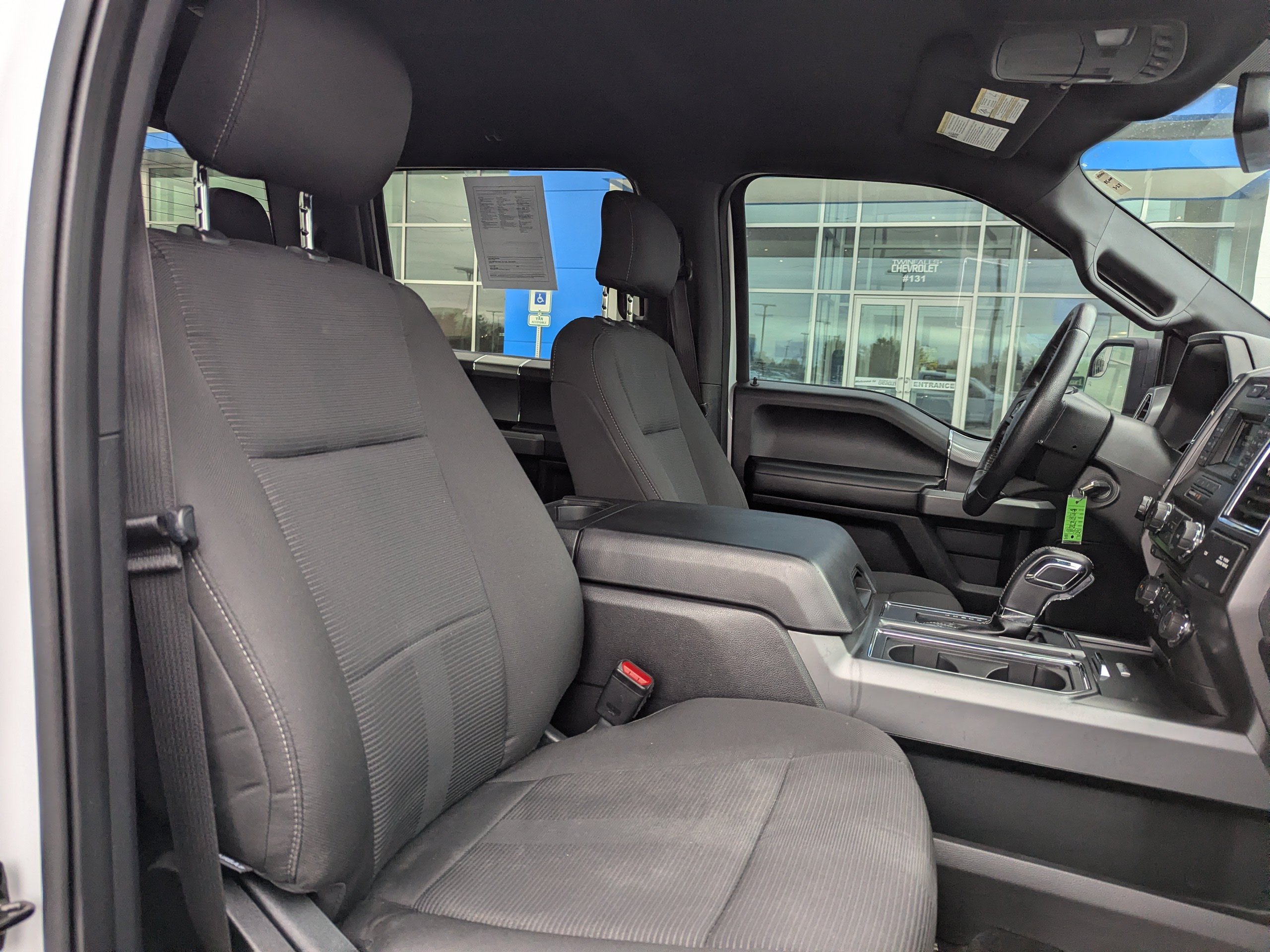 2015 Ford F-150 XLT - Photo 40