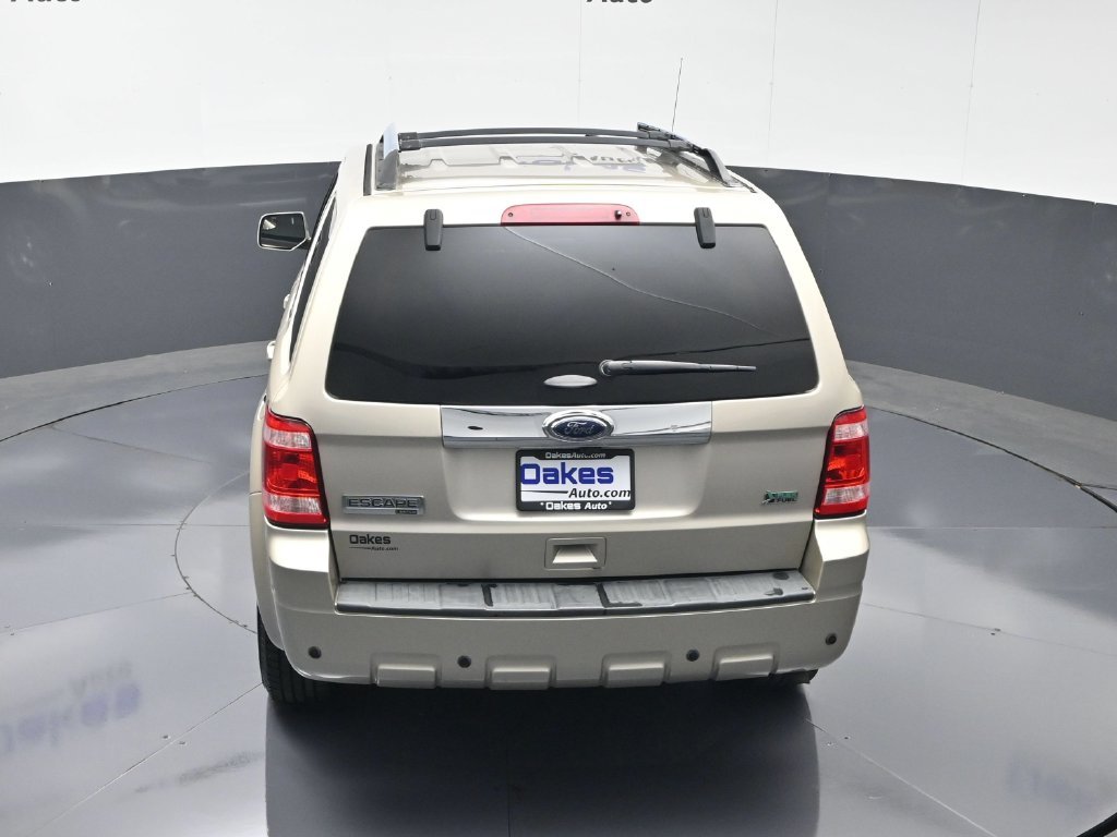 Used 2011 Gold Leaf Metallic Ford Limited image 48