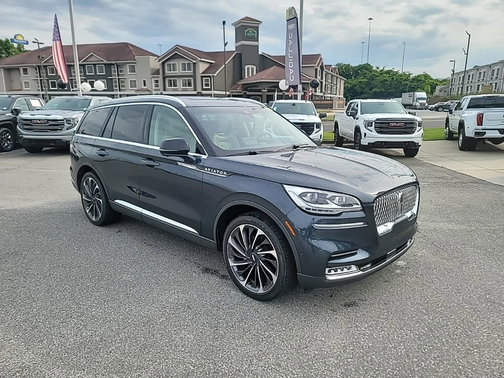 2022 Lincoln Aviator Reserve AWD's photo