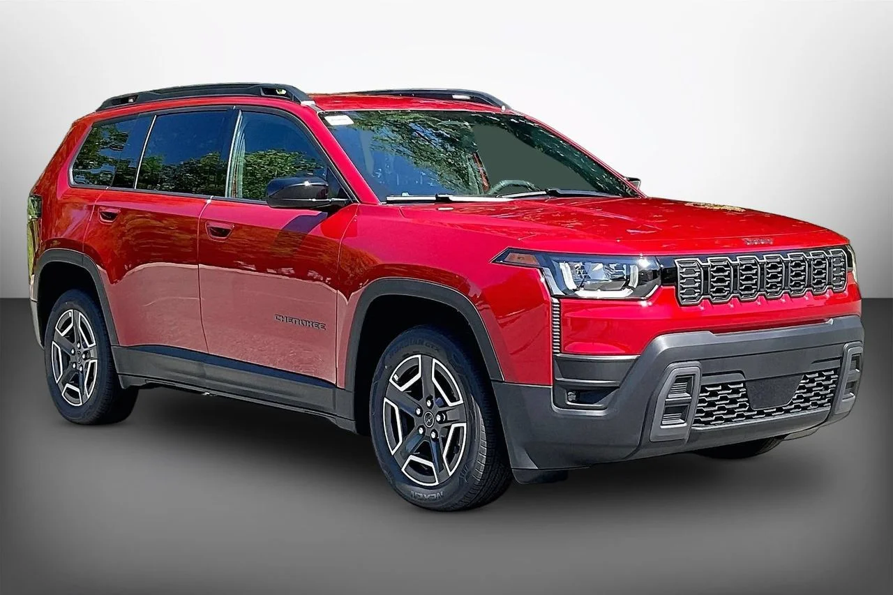 2026 Jeep Cherokee Laredo