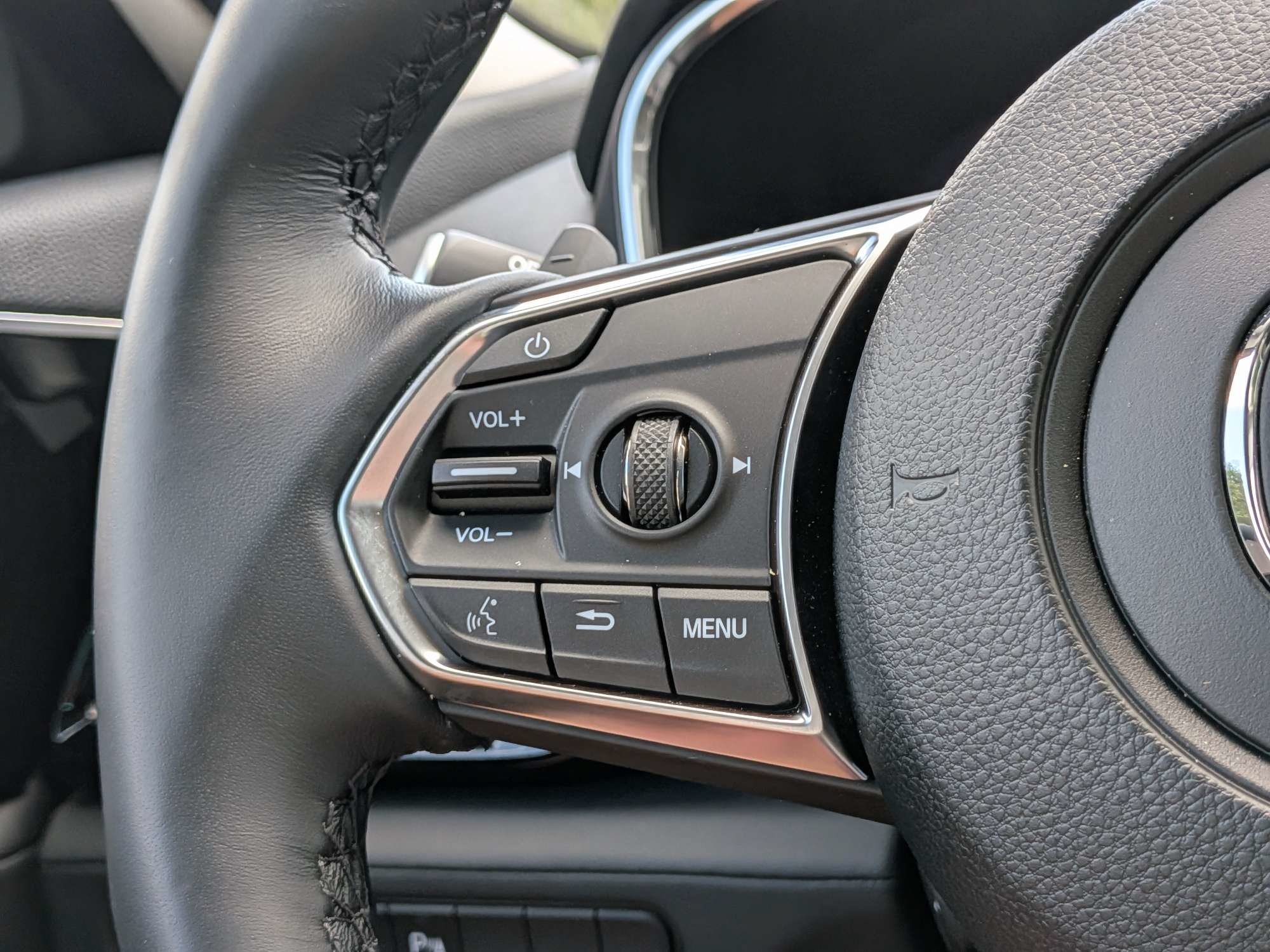 Certified Used 2026 Platinum White Pearl Acura Technology Package image 69