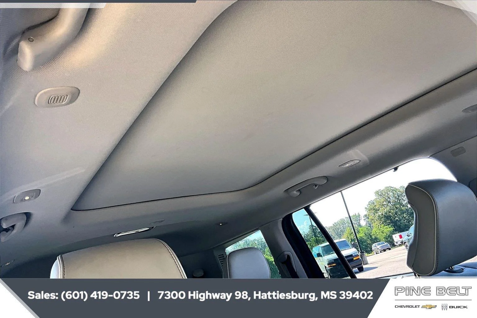 Used 2021 Silver Zynith Jeep Overland image 16