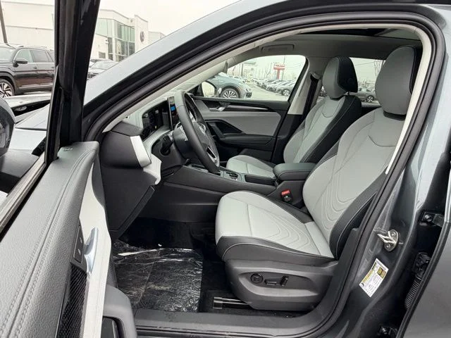 New 2026 Silver Volkswagen 2.0T SE image 8