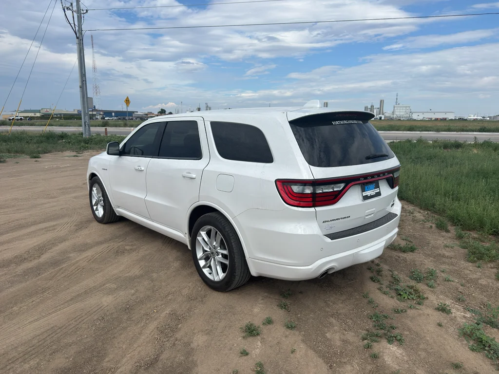 Used 2021 Vice White Dodge R/T image 3