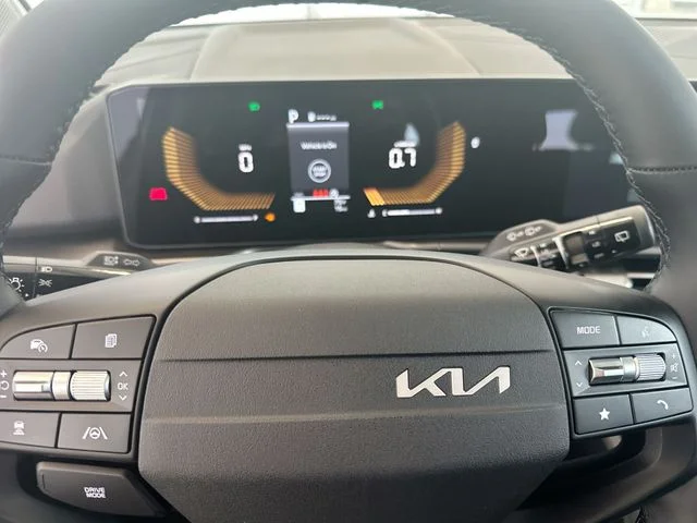 New 2026 Glacial White Pearl Kia EX image 12