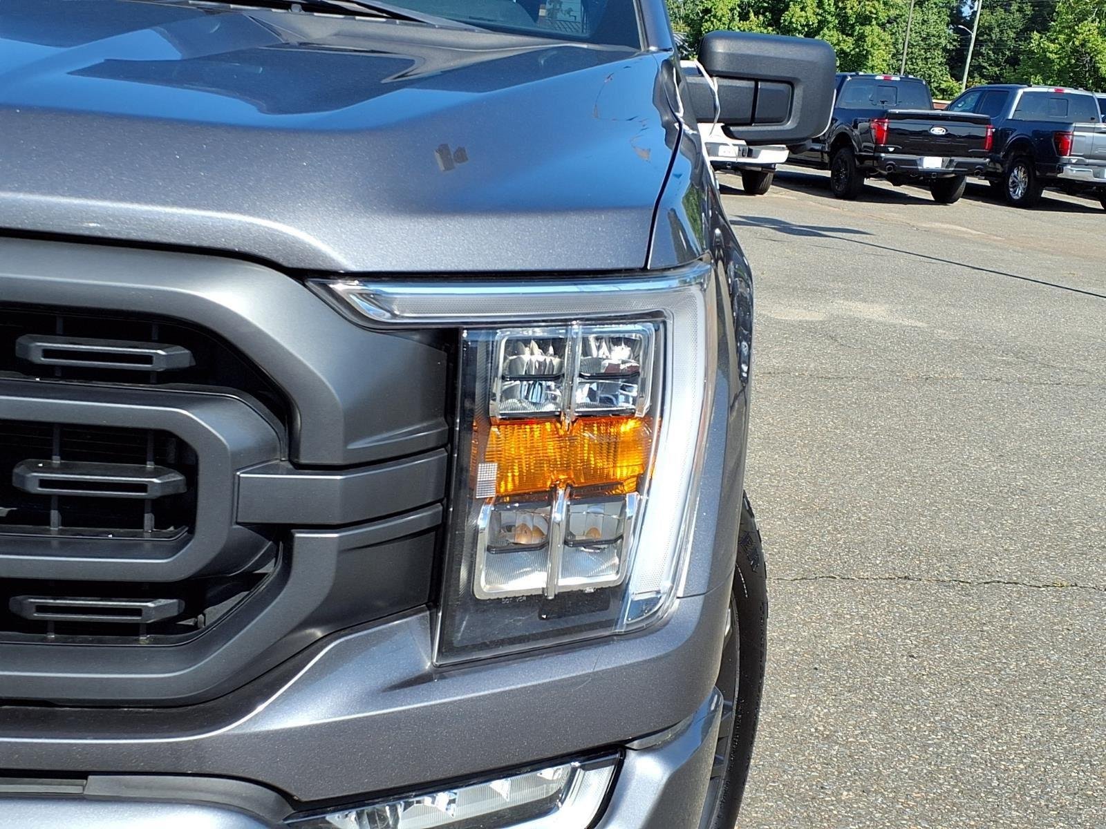 Used 2022 Carbonized Gray Metallic Ford XLT image 15