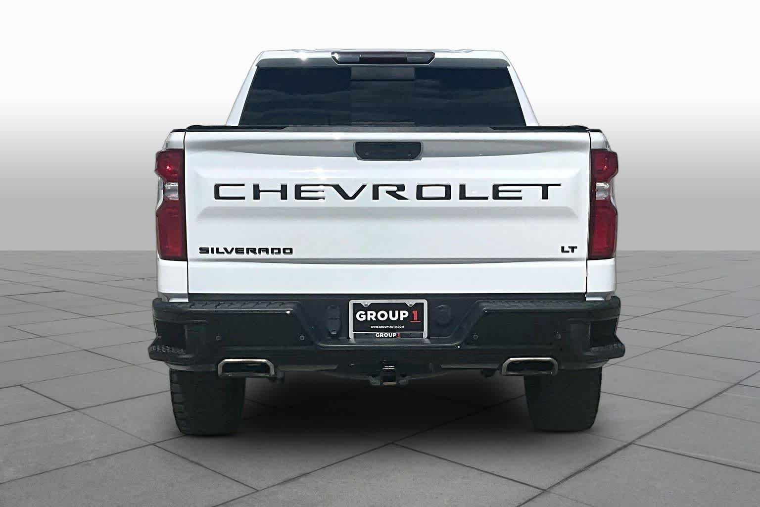 Used 2021 Summit White Chevrolet LT Trail Boss image 4