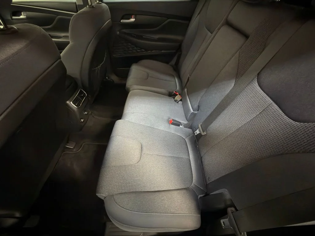 Certified Used 2022 Gray Hyundai SE image 28