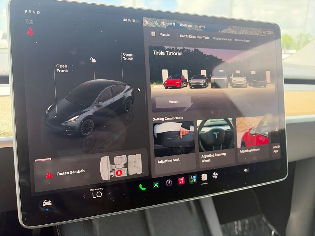 2024 Tesla Model Y Long Range - Photo 18