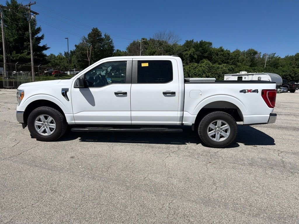 Used 2021 Oxford White Ford XLT image 10