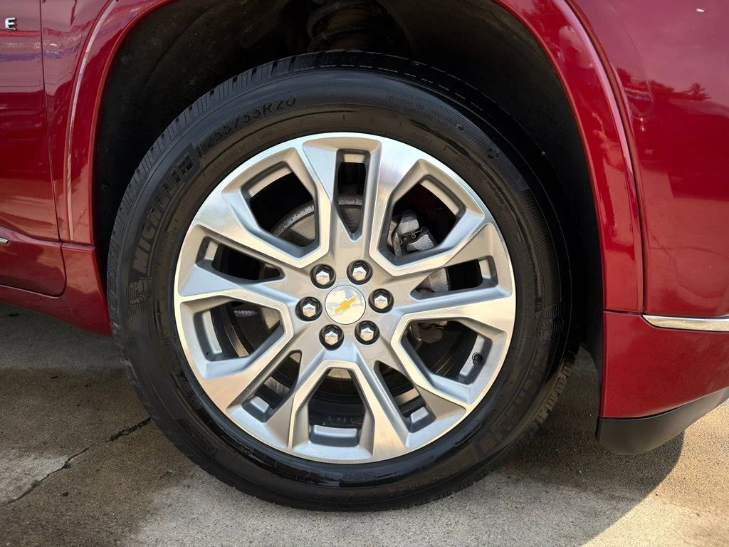 Used 2019 Red Chevrolet Premier image 22