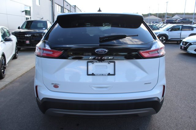 Used 2024 White Ford SEL image 31