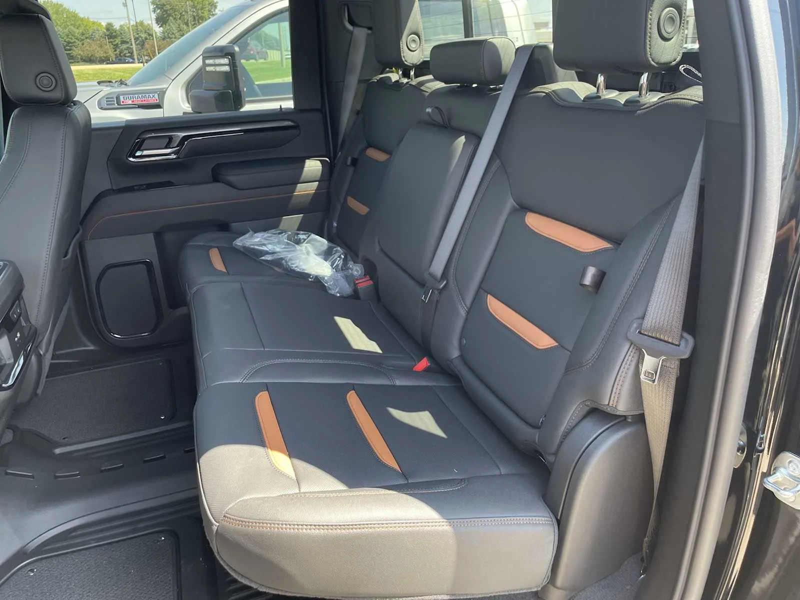 2026 GMC Sierra 2500HD AT4 - Photo 27