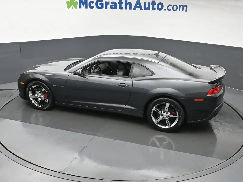 Used 2015 Gray Chevrolet 2LT image 19