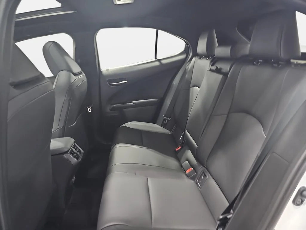 New 2026 Ultra White Lexus PREMIUM AWD image 10