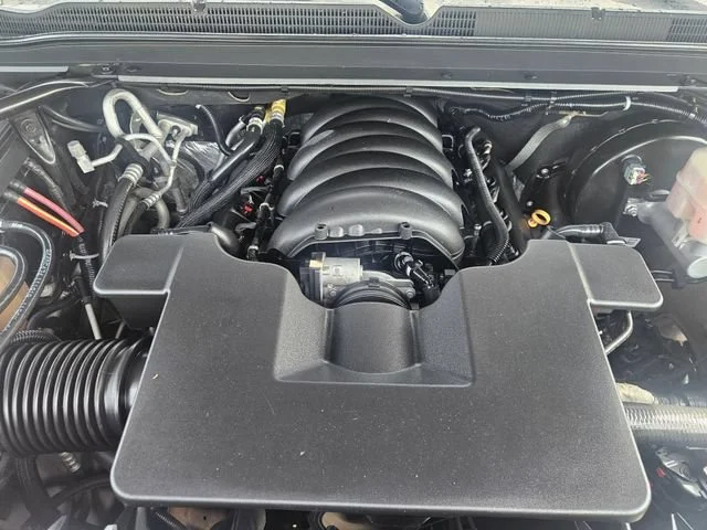 Used 2019 SHADOW GRAY METALLIC Chevrolet Premier image 22