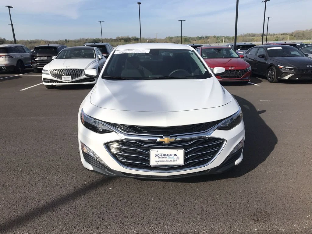 Used 2024 White Chevrolet LT image 3