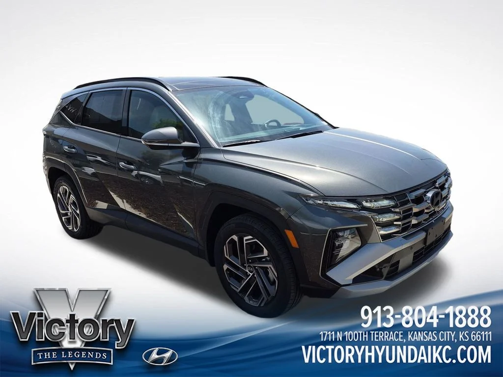 Used 2025 Gray Hyundai Limited image 7