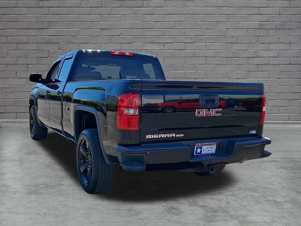 Used 2019 ONYX BLACK GMC DBL CAB 4WD image 9