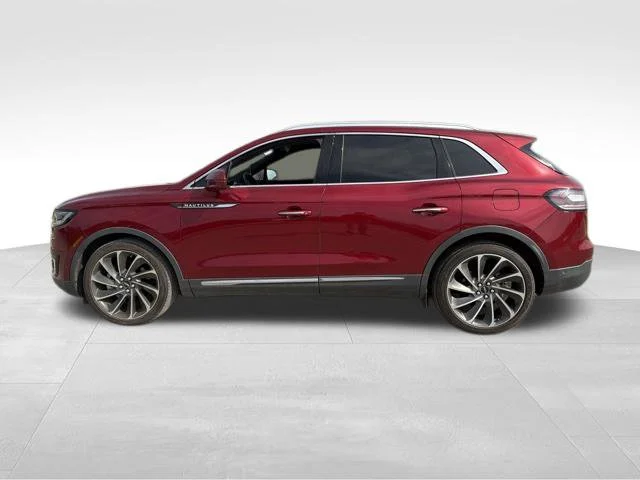 Used 2019 Red Lincoln Reserve image 6