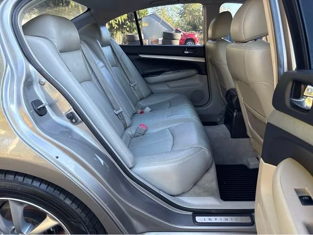 Used 2008 Platinum Graphite INFINITI Journey image 10