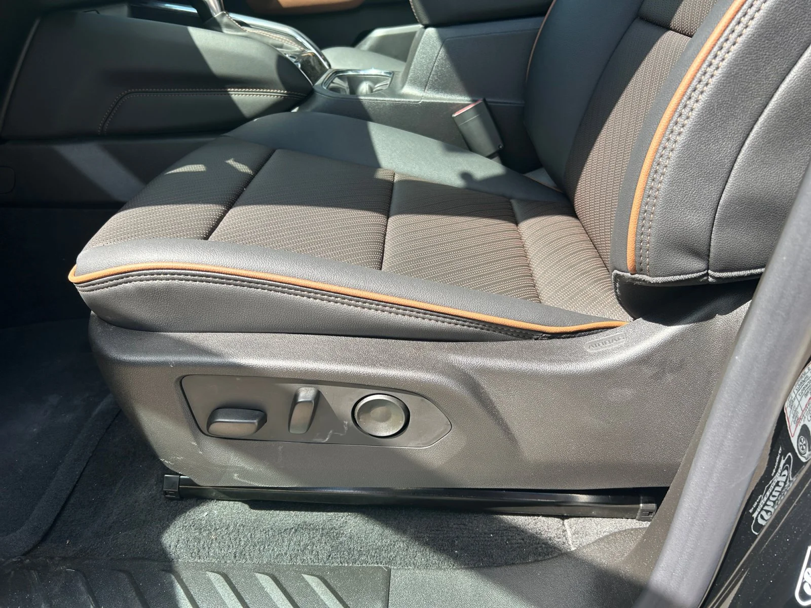 New 2026 Onyx Black GMC AT4 image 15