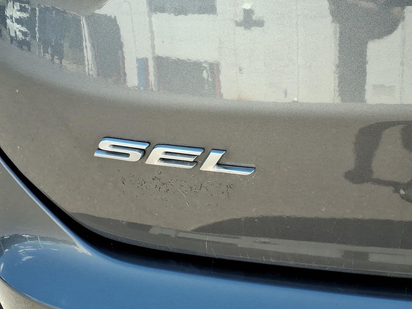 Used 2021 Carbonized Gray Metallic Ford SEL image 5