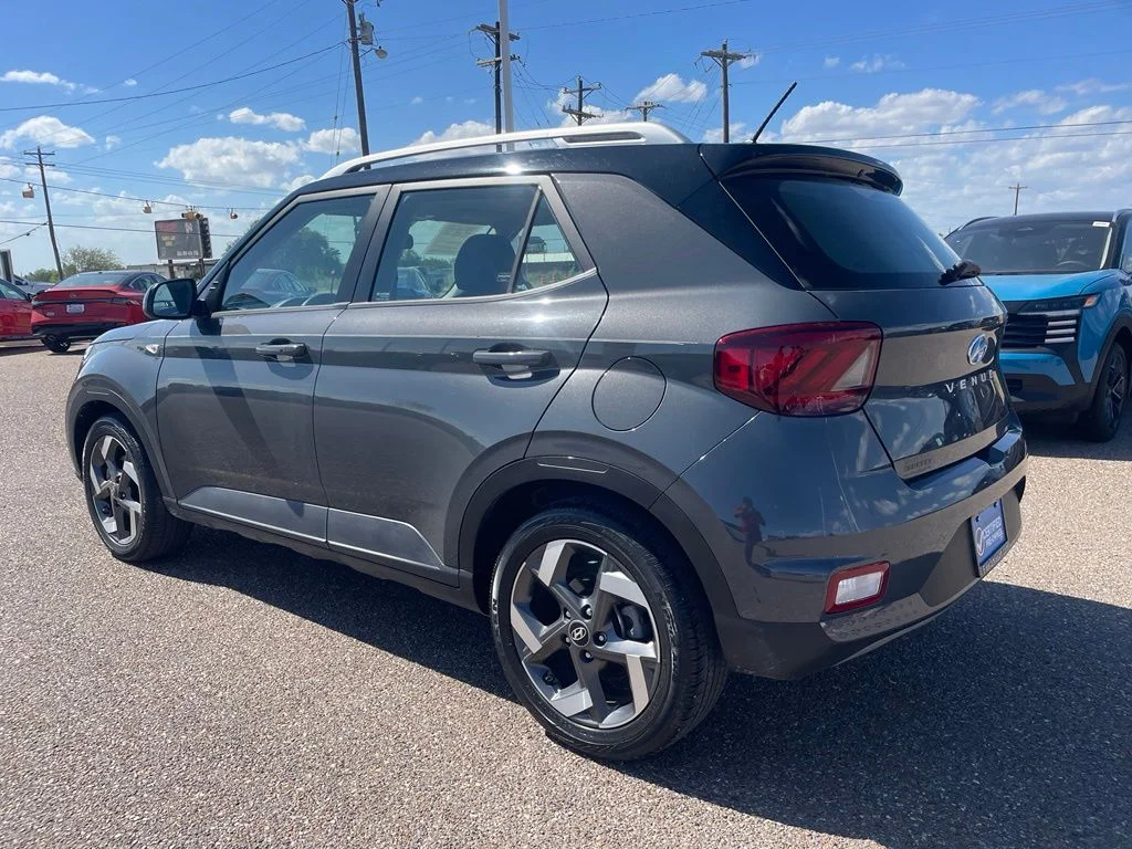 Used 2024 Gray Hyundai Limited image 5
